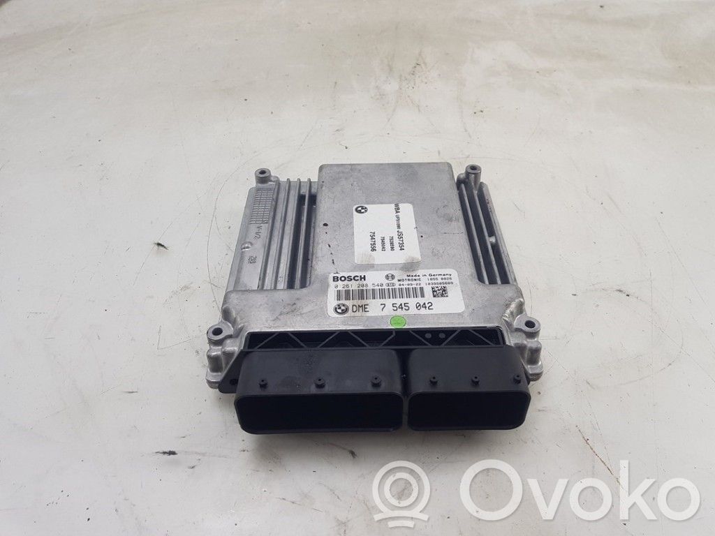 BMW 1 E81 E87 Engine control unit/module 