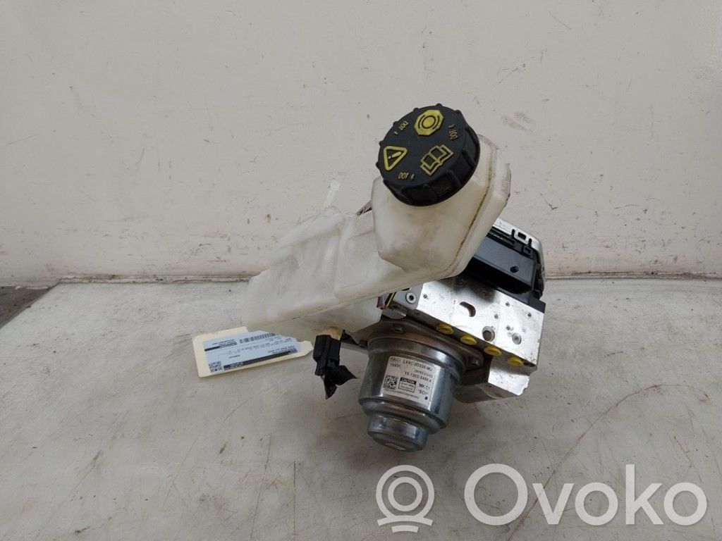 Ford Kuga III Brake booster 