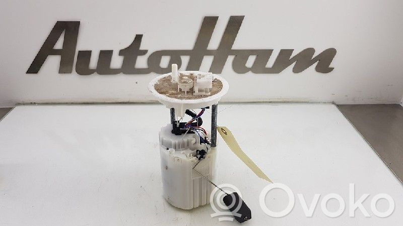 Opel Karl Bomba interna de combustible 