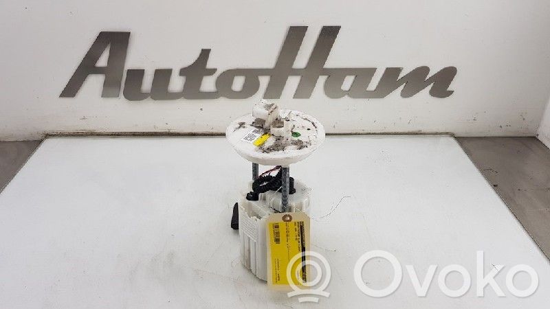Opel Karl Bomba interna de combustible 
