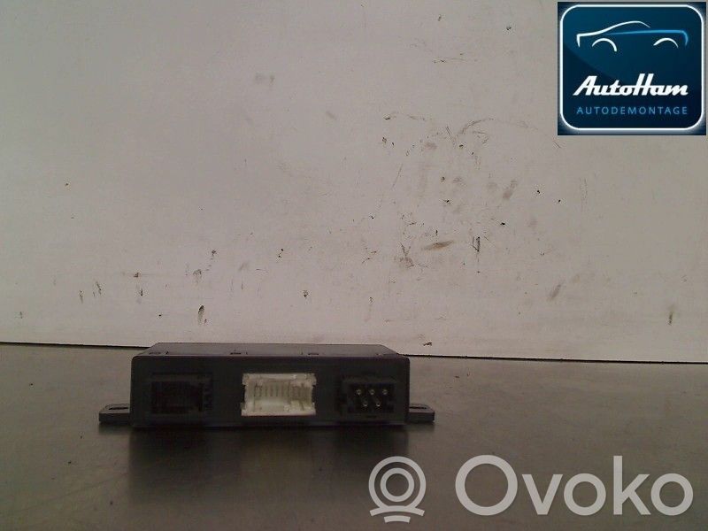 Unité de commande / module de verrouillage centralisé porte   8377601,613583776,613583776,61358377601,8377601
