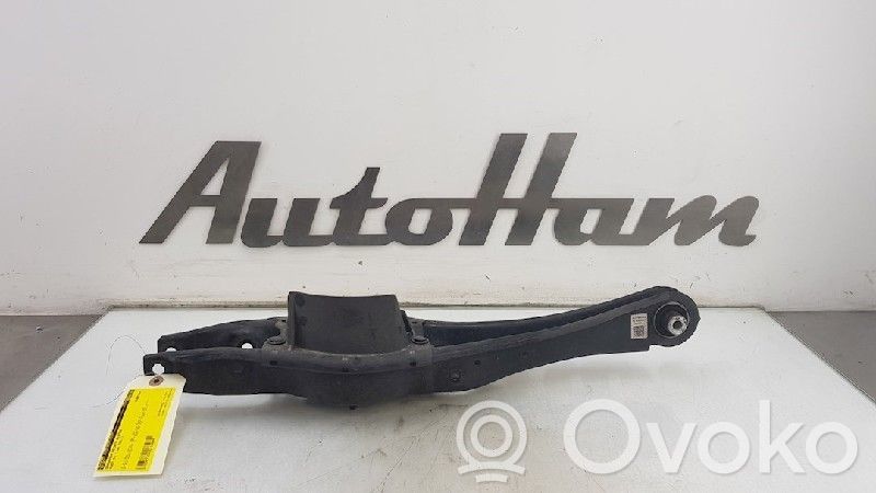 Audi S1 Takatukivarsi 