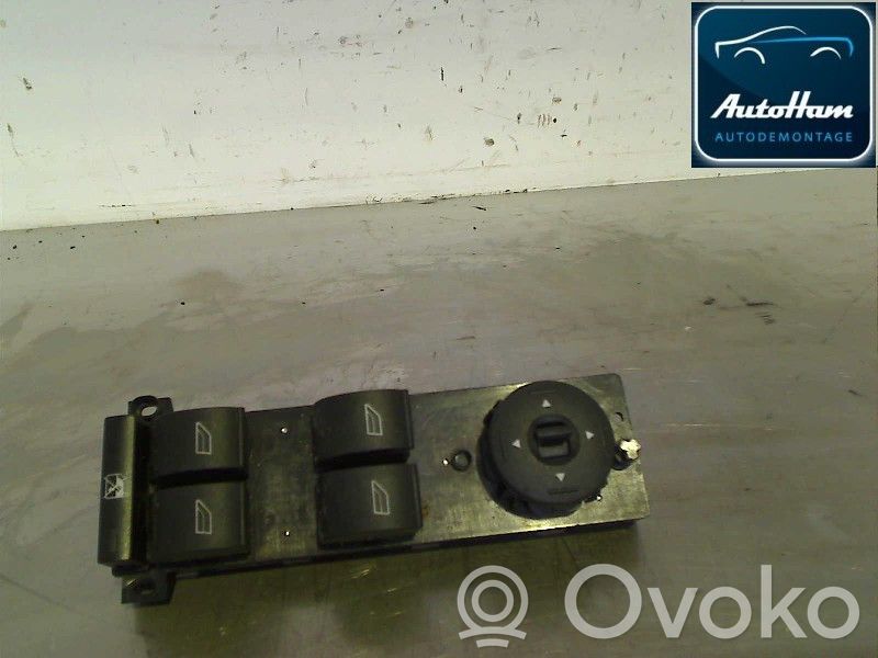 Ford Focus Przyciski szyb