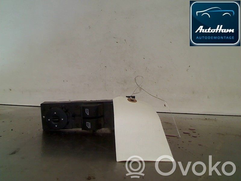 Ford C-MAX I Electric window control switch 
