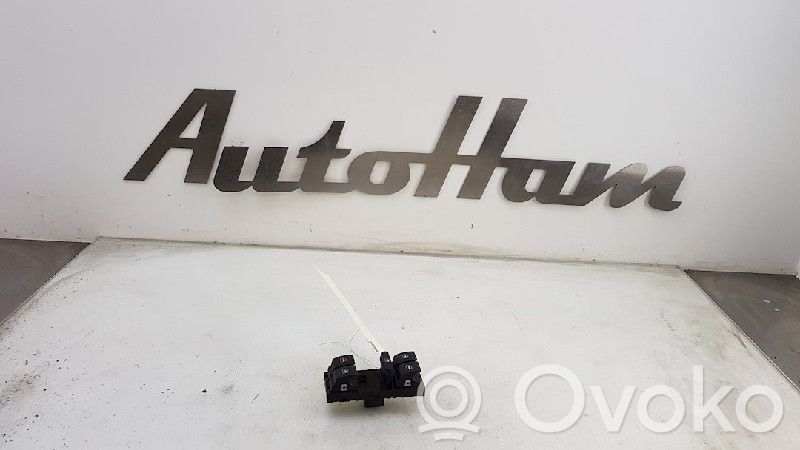 Volkswagen Jetta V Interruptor del elevalunas eléctrico 