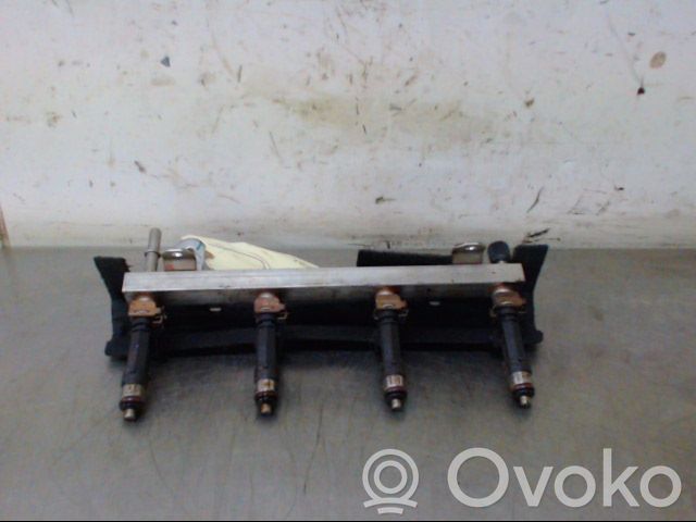 Opel Tigra B Inyector de combustible 