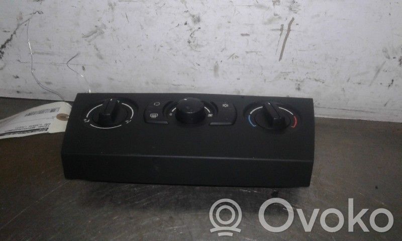Climate control unit   64116988064,9190922,64116954664,64116960860,64116968012,64116972411,64116988064,64119129937,64119147297,64119162986,64119168116,64119190922,6411919092201,6954664,6960860,6968012,6972411,6988064,9129937,9147297,9162986,9168116,9190922