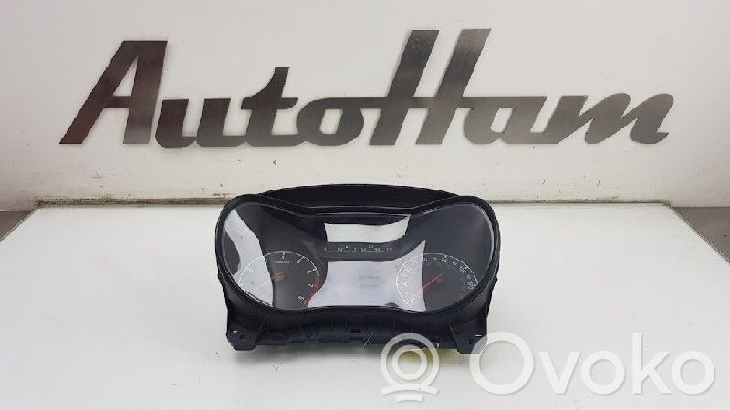 Opel Corsa E Nopeusmittari (mittaristo) 