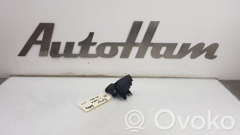 BMW 1 E81 E87 Užvedimo spynelė 
