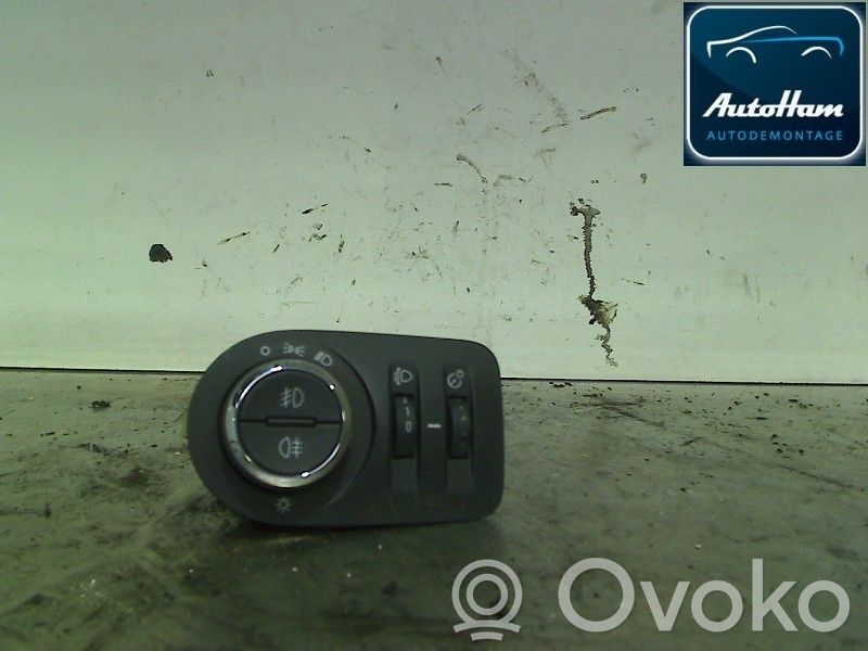 Light switch   13310331,13310283,13310283,13310331