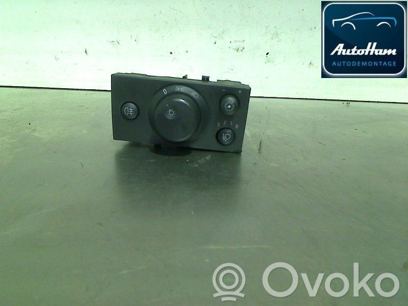 Opel Meriva A Interruptor de luz 