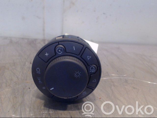 Opel Corsa D Light switch 