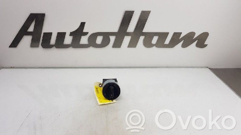 Skoda Citigo Interruptor de luz 