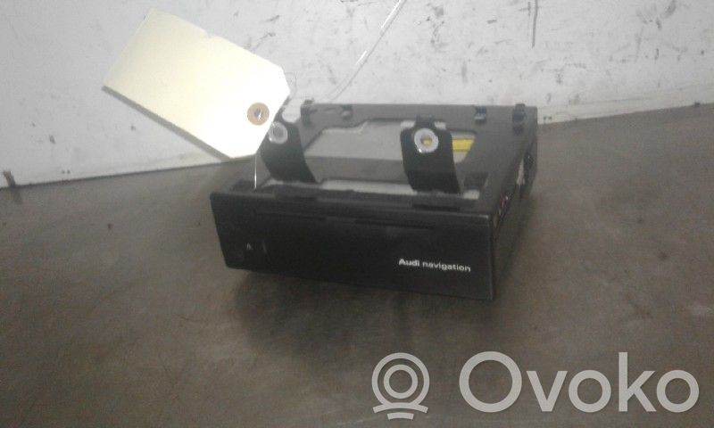 Audi A3 S3 8P Radio/CD/DVD/GPS head unit 