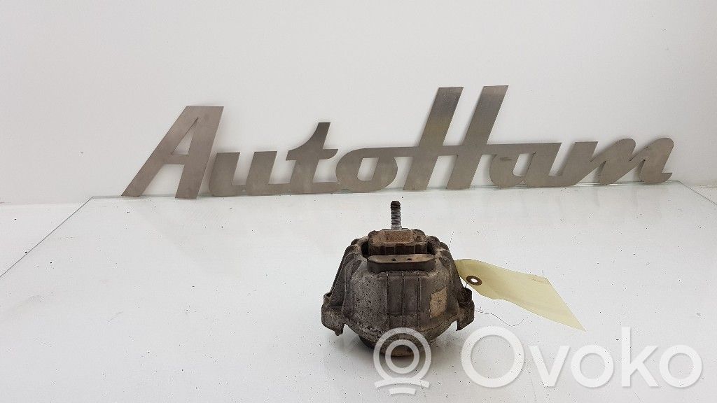 Engine mount bracket   13981112,22116773742,13981112,22116768853,22116773742,22116857526,6773742