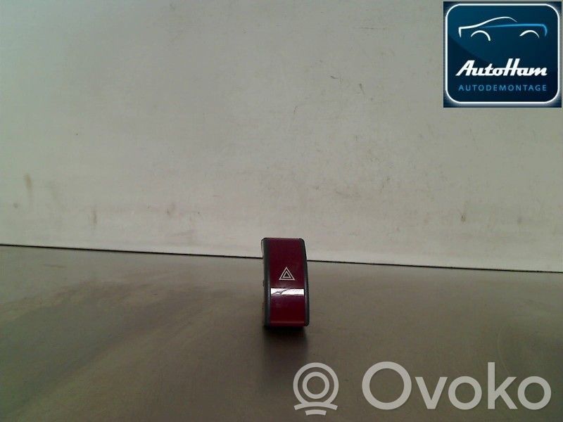 Opel Corsa C Hazard light switch 