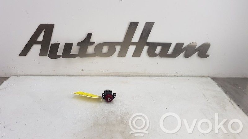 Botón interruptor de luz de peligro