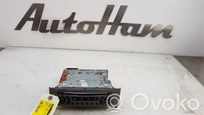 Peugeot 308 Panel / Radioodtwarzacz CD/DVD/GPS 