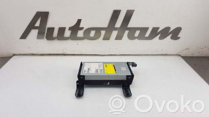Volvo V40 Amplificator sunet 
