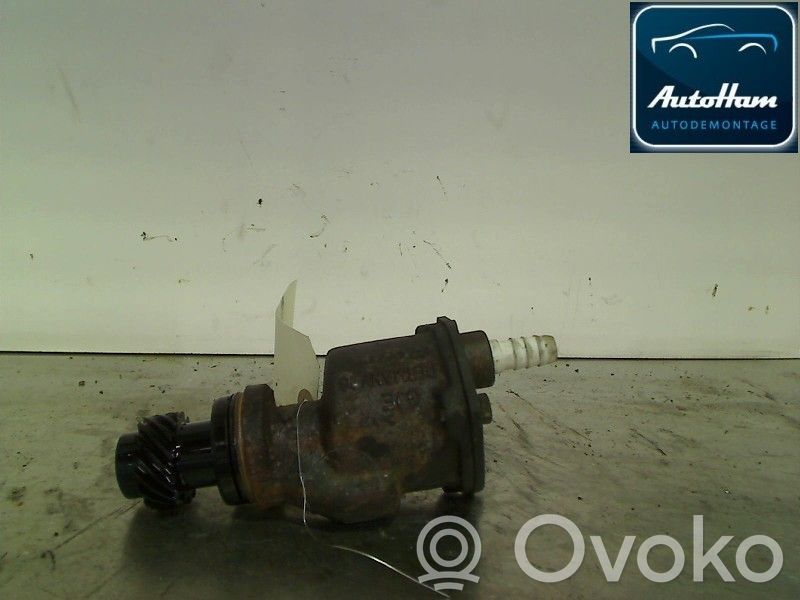 Alipainepumppu   028145101F,028145101AX,028145101AX,028145101F