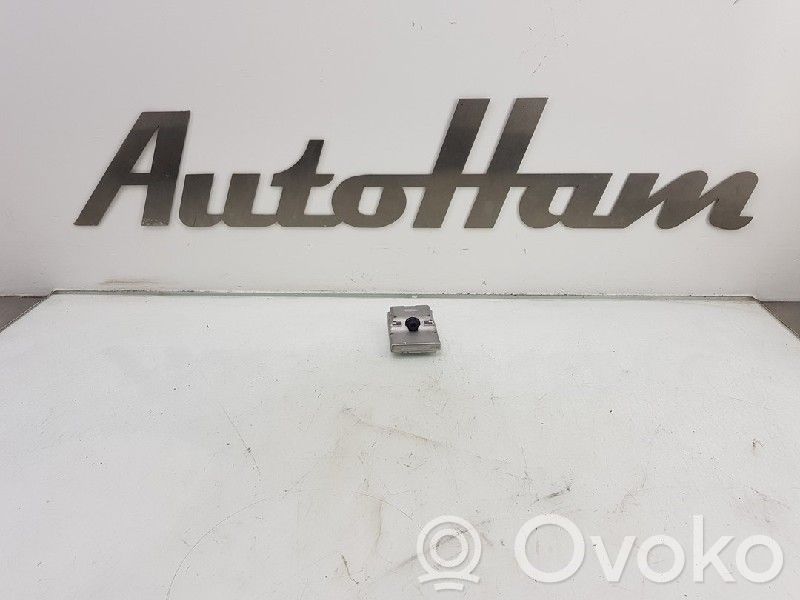 Opel Astra K Windshield/windscreen camera 