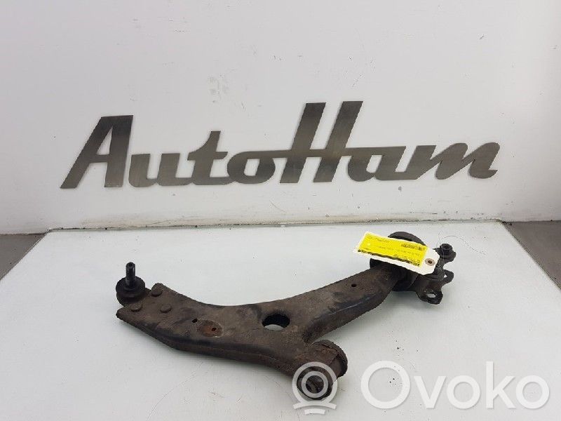 Volvo C70 Рычаг 
