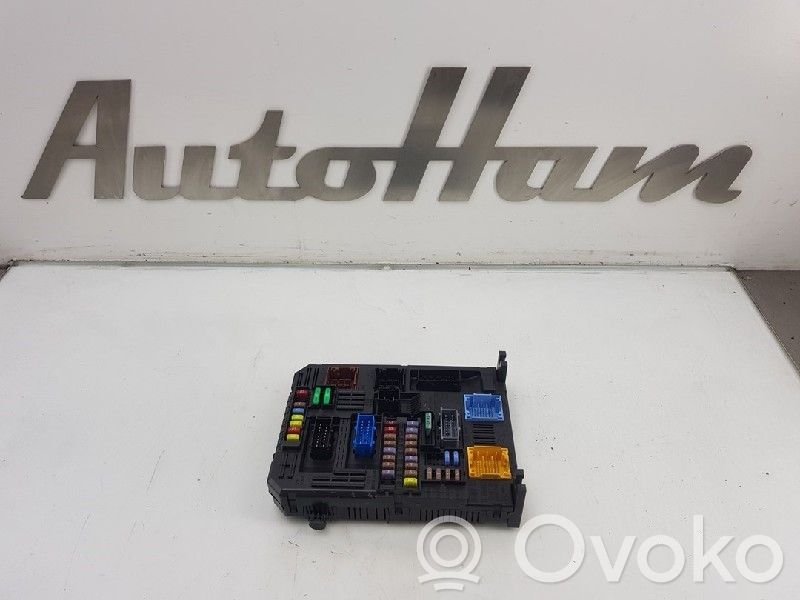 Opel Corsa F Fuse box set 