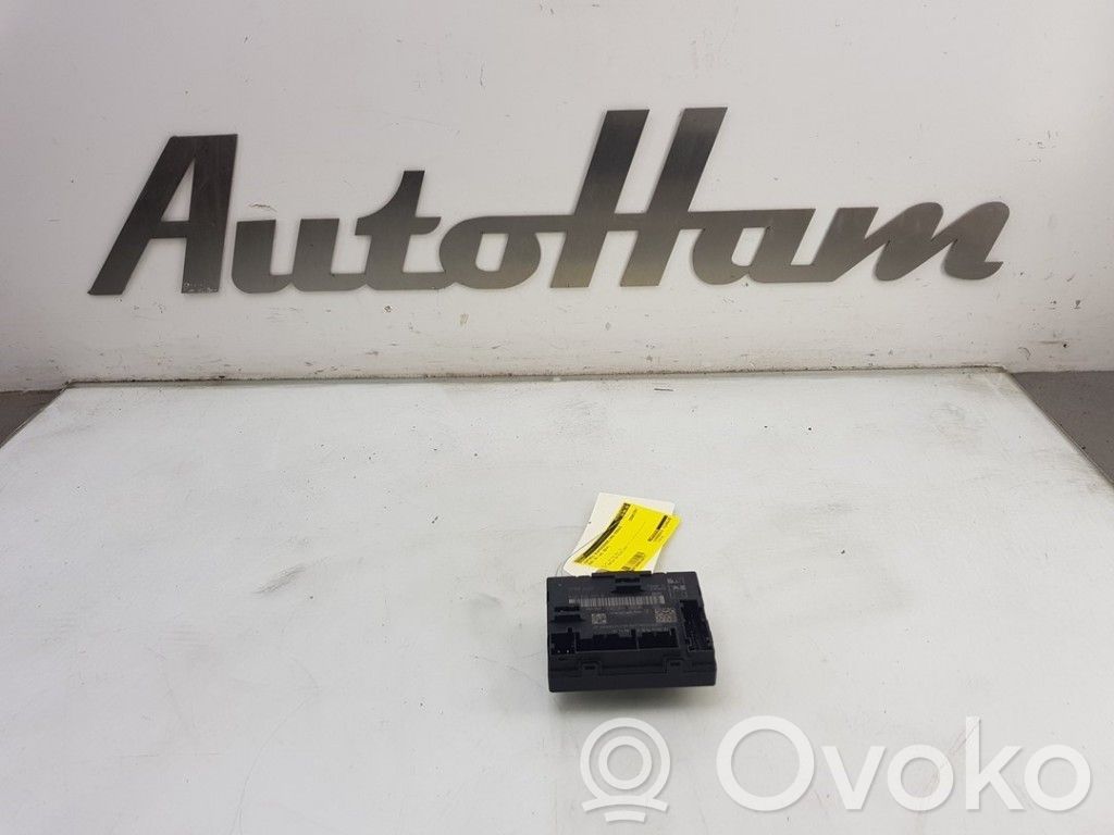 Audi A3 S3 8V Unité de commande / module de verrouillage centralisé porte 