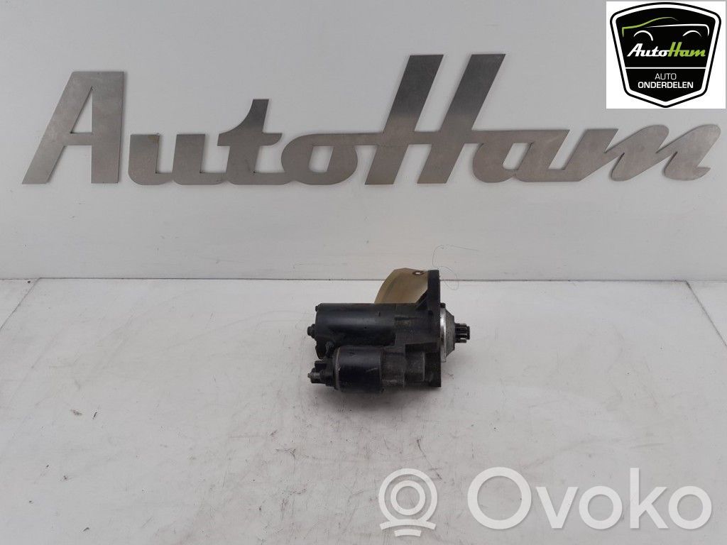 Volkswagen Golf III Стартер 