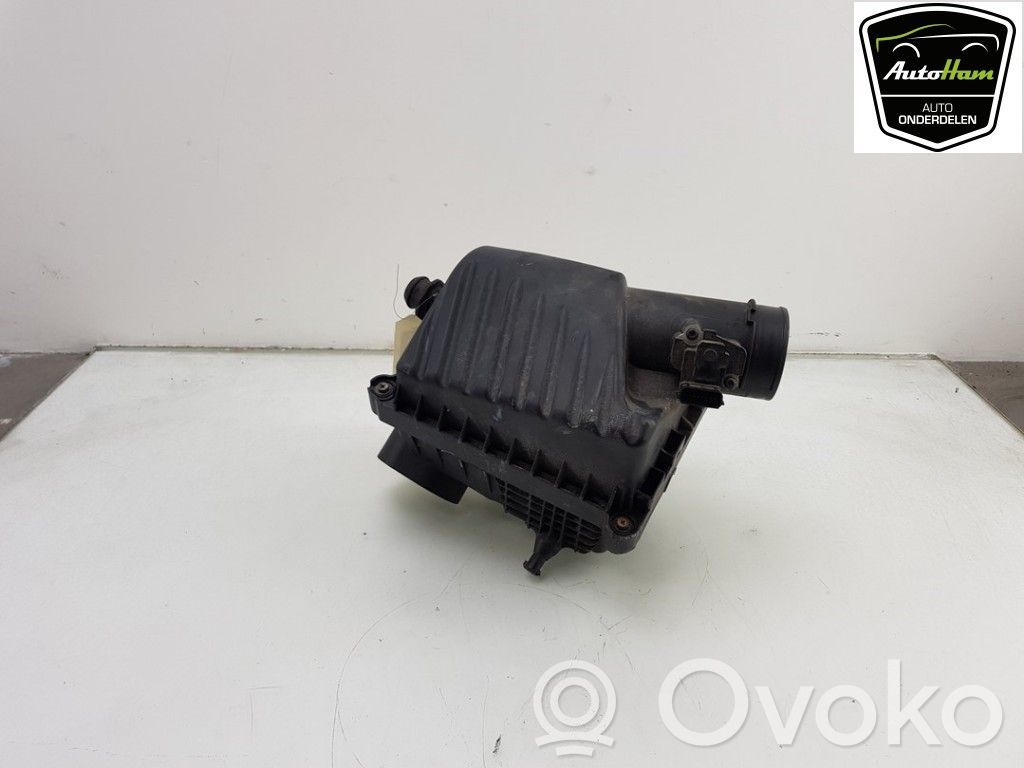 Opel Karl Air filter box 
