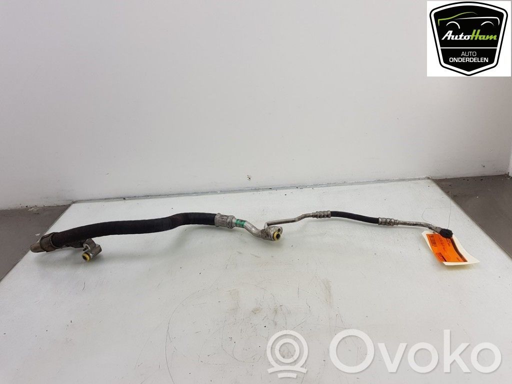 BMW 3 E92 E93 Ilmastointilaitteen putki (A/C) 