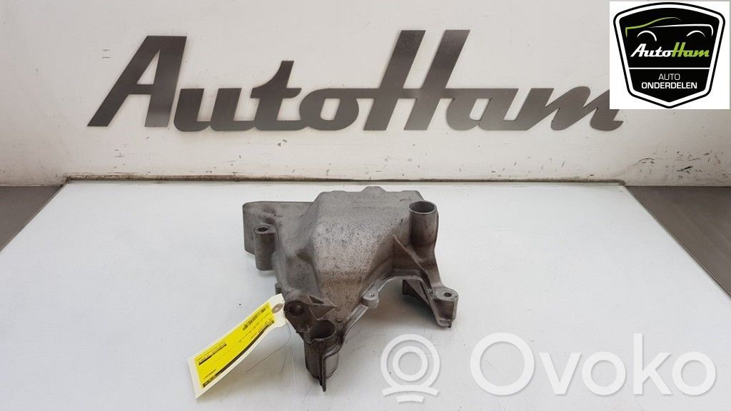 Volkswagen Up Engine mount bracket 