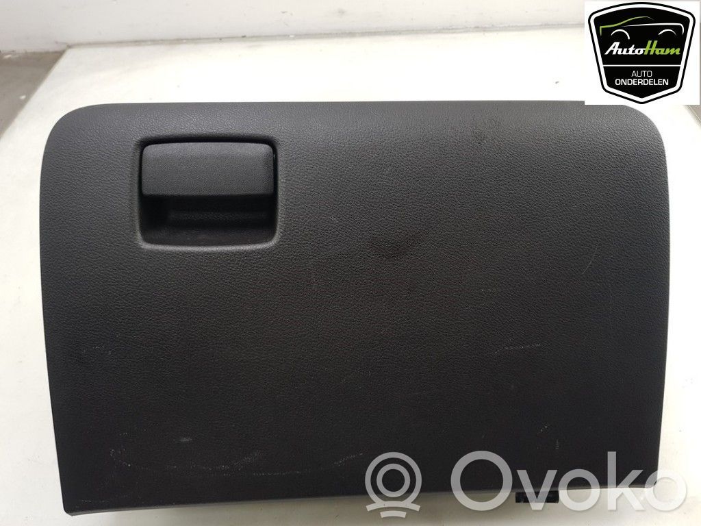 Suzuki Vitara (LY) Handschuhfach 