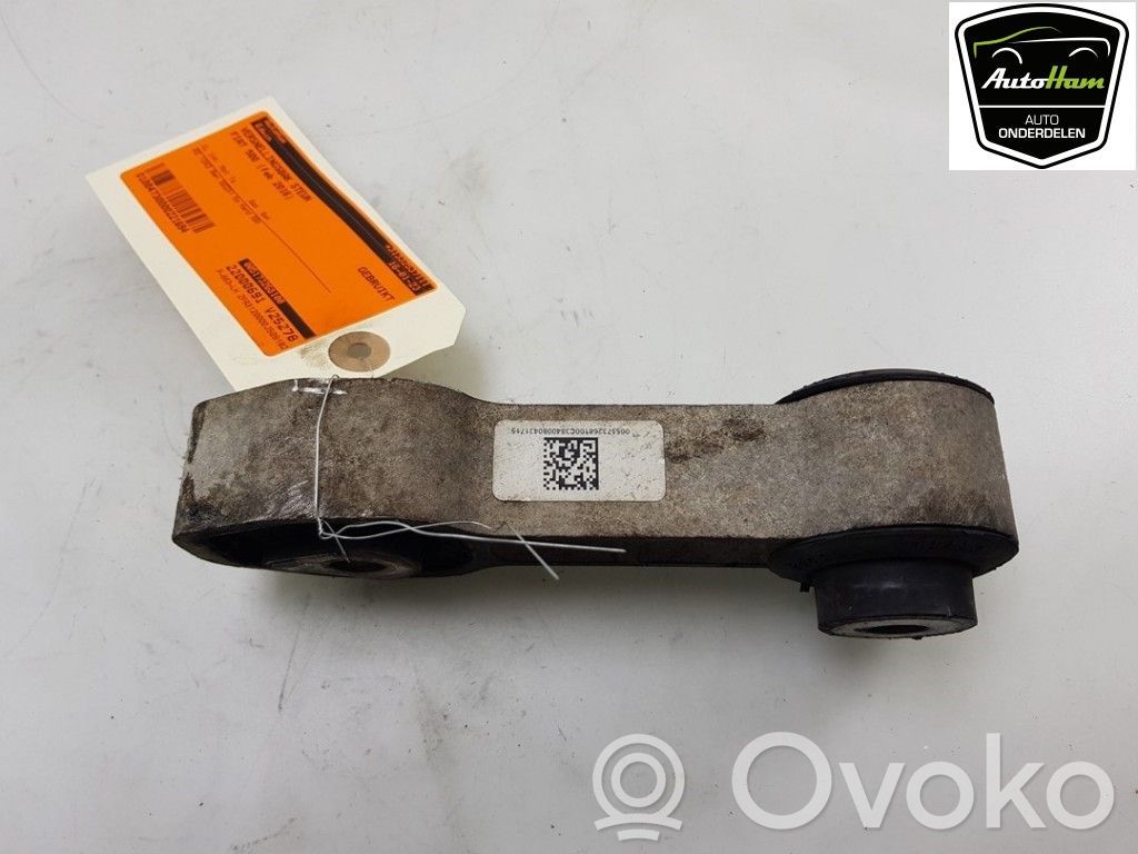 Fiat 500 Gearbox mounting bracket 