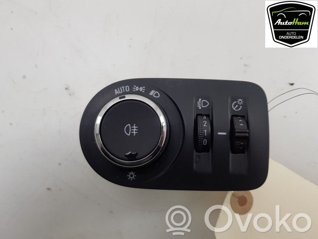 Lichtschalter   39085923,39085923,YQ000161YX,39085923,YQ000161YX