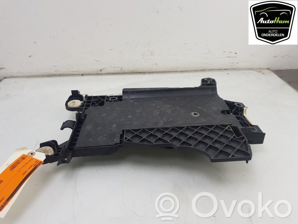 BMW 1 F40 Battery box tray 