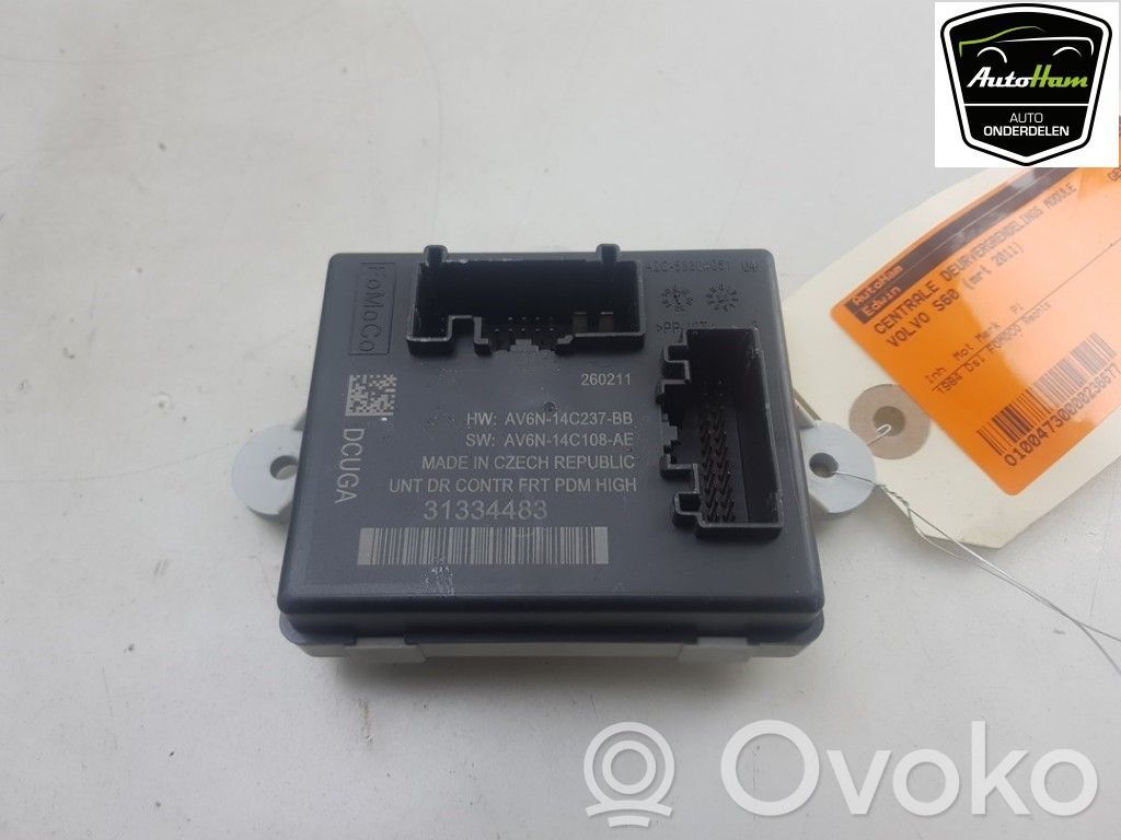 Volvo S60 Unité de commande / module de verrouillage centralisé porte 