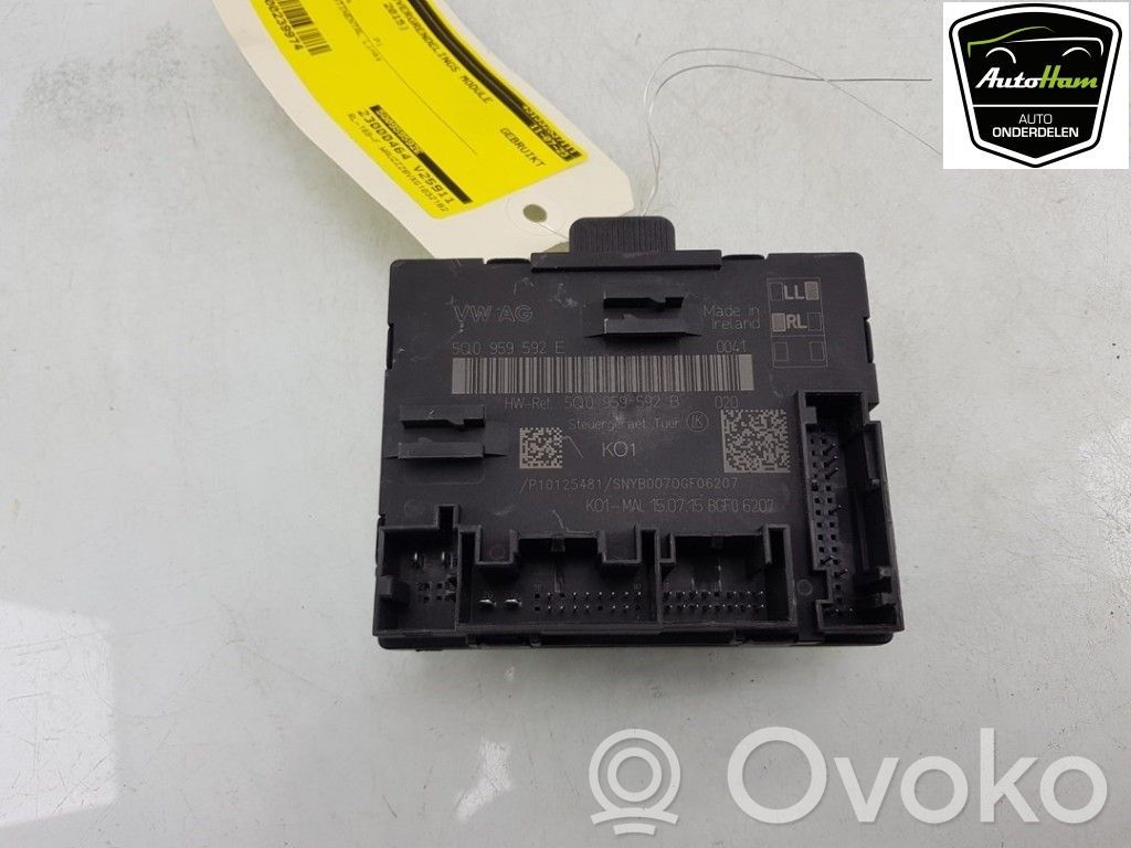 Audi A3 S3 8V Unité de commande / module de verrouillage centralisé porte 