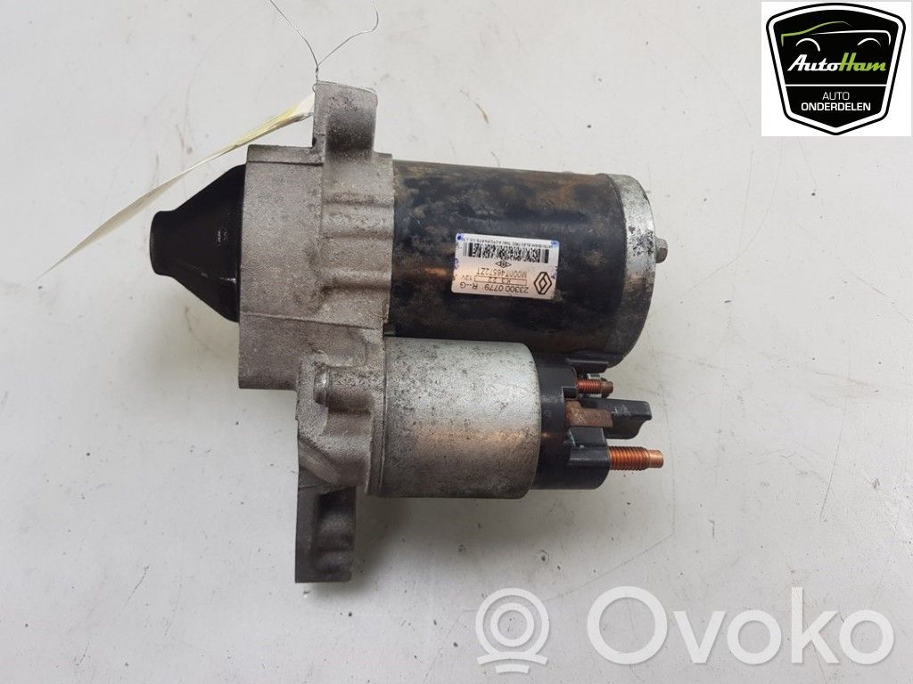 Dacia Duster Starter motor 