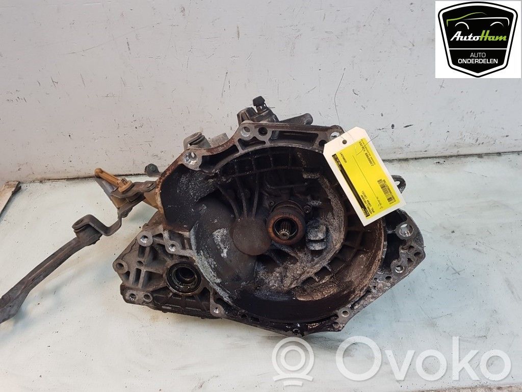 Opel Corsa E 5 Gang Schaltgetriebe 