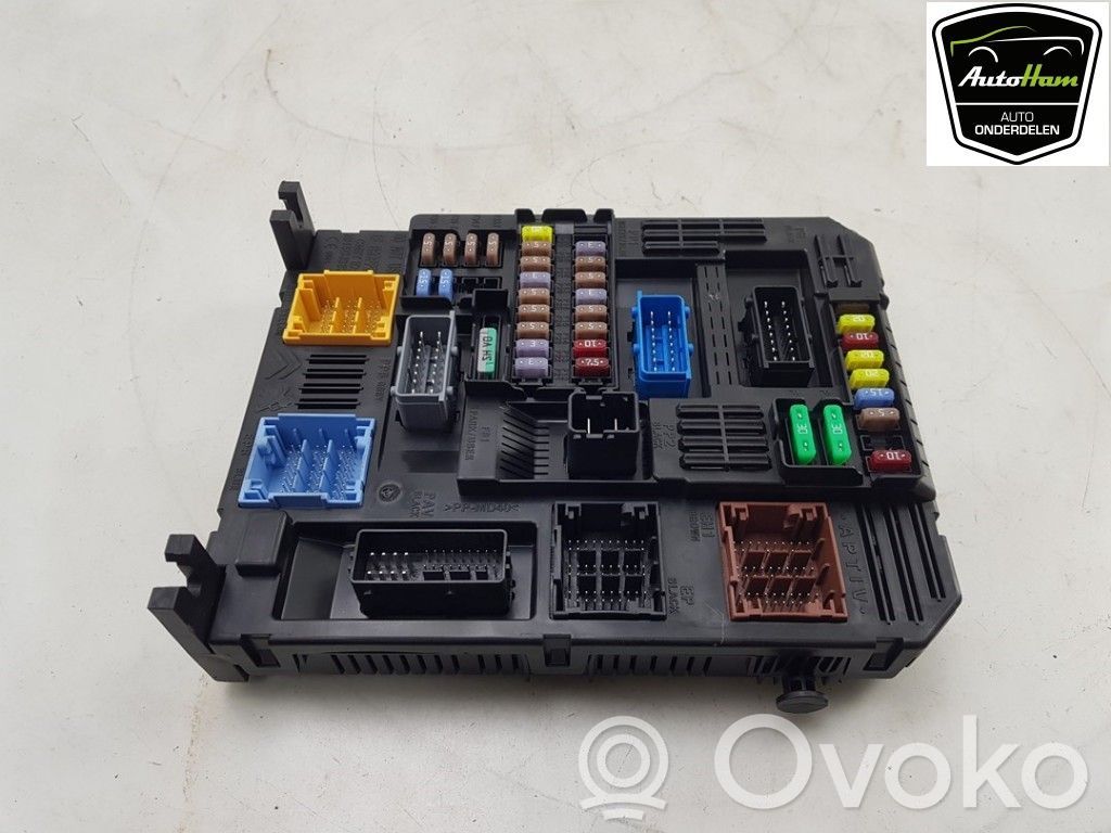 Opel Corsa F Fuse box set 