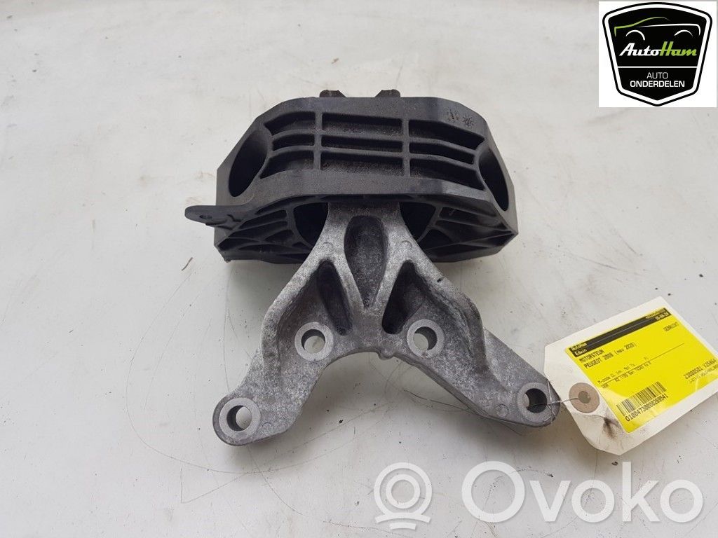 Peugeot 2008 II Engine mount bracket 