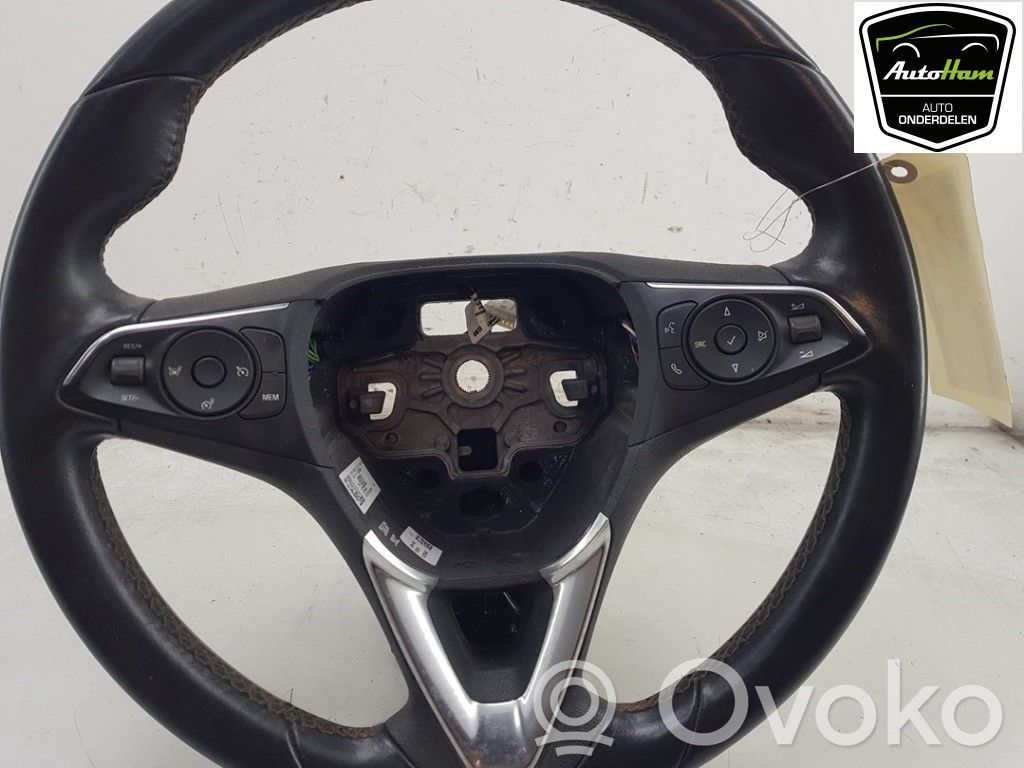 Opel Crossland X Ohjauspyörä 