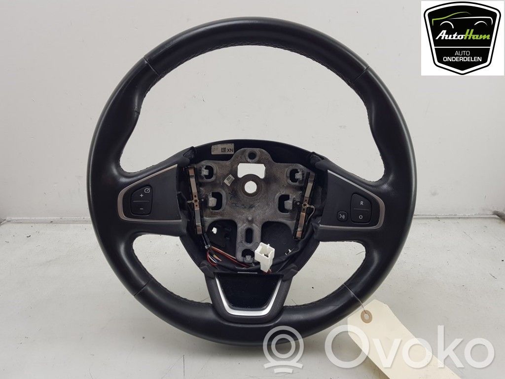 Renault Captur Steering wheel 