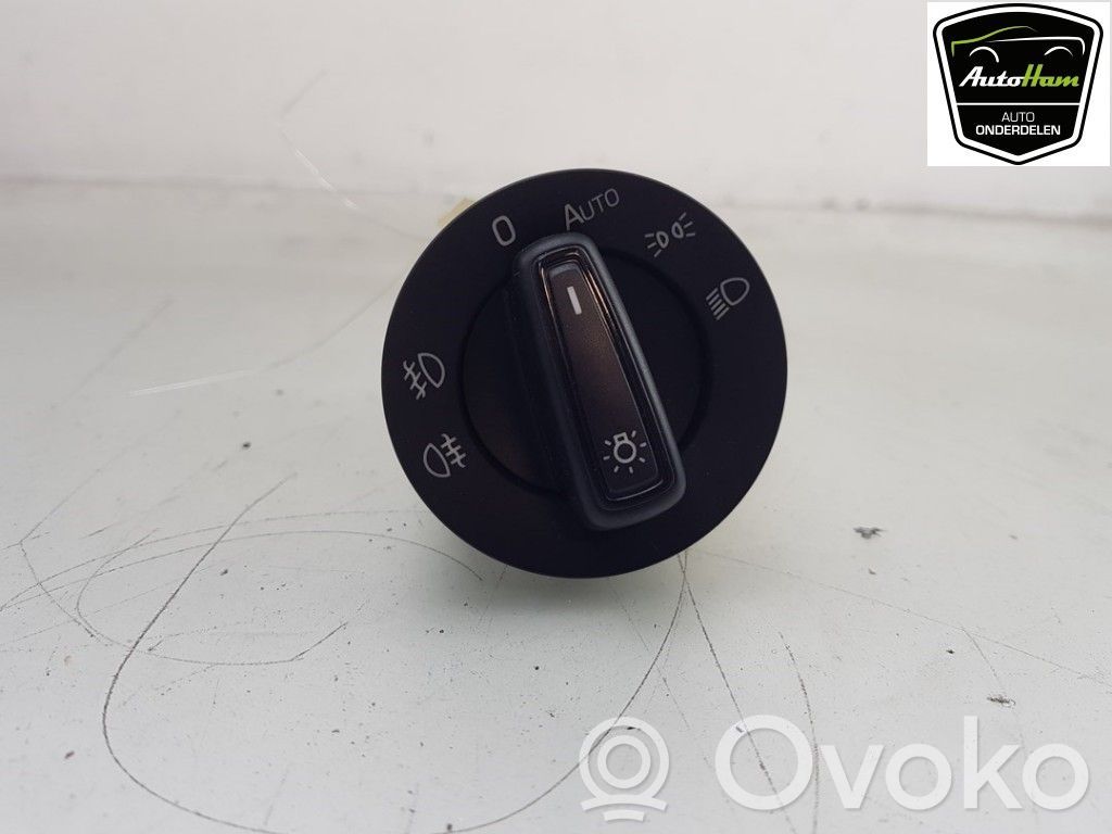 Skoda Octavia Mk3 (5E) Light switch 
