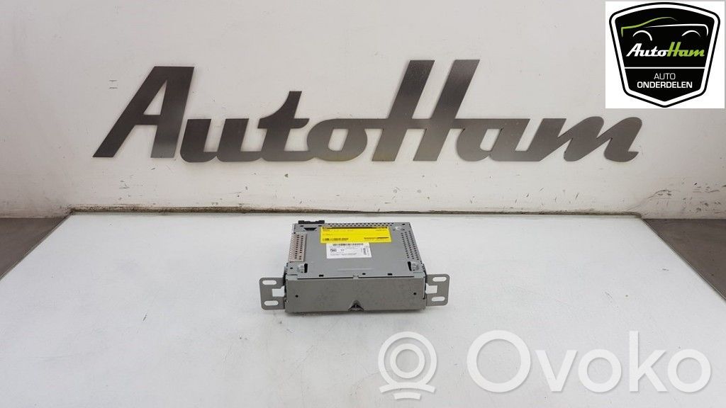 Renault Clio IV Radio/CD/DVD/GPS head unit 