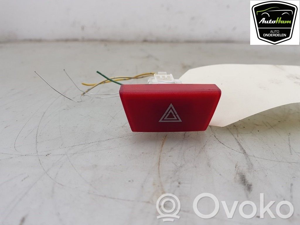 Peugeot 107 Hazard light switch 