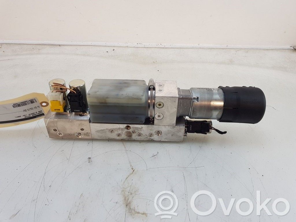 BMW 6 E63 E64 Sudedamo stogo mechanizmo varikliukas 