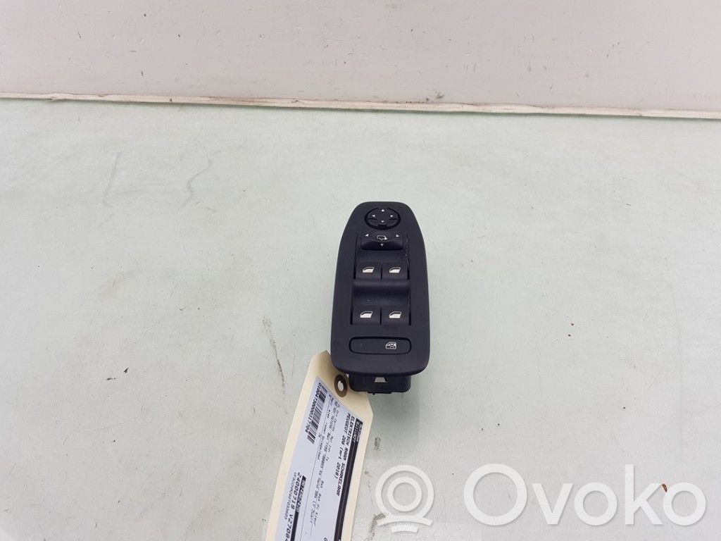 Peugeot 208 I Comutator comandă geamuri electrice 