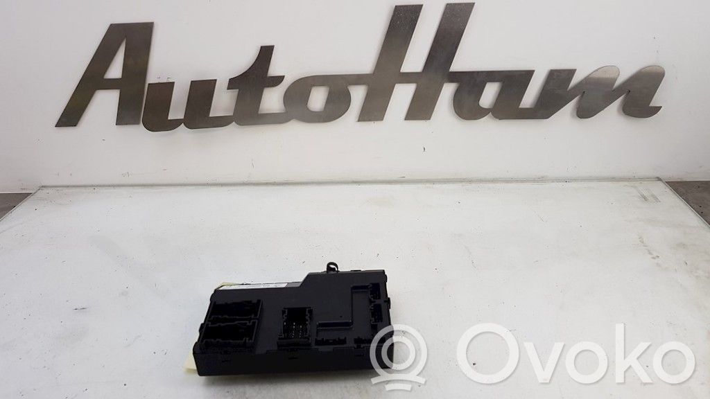 Ford Fiesta Door central lock control unit/module 